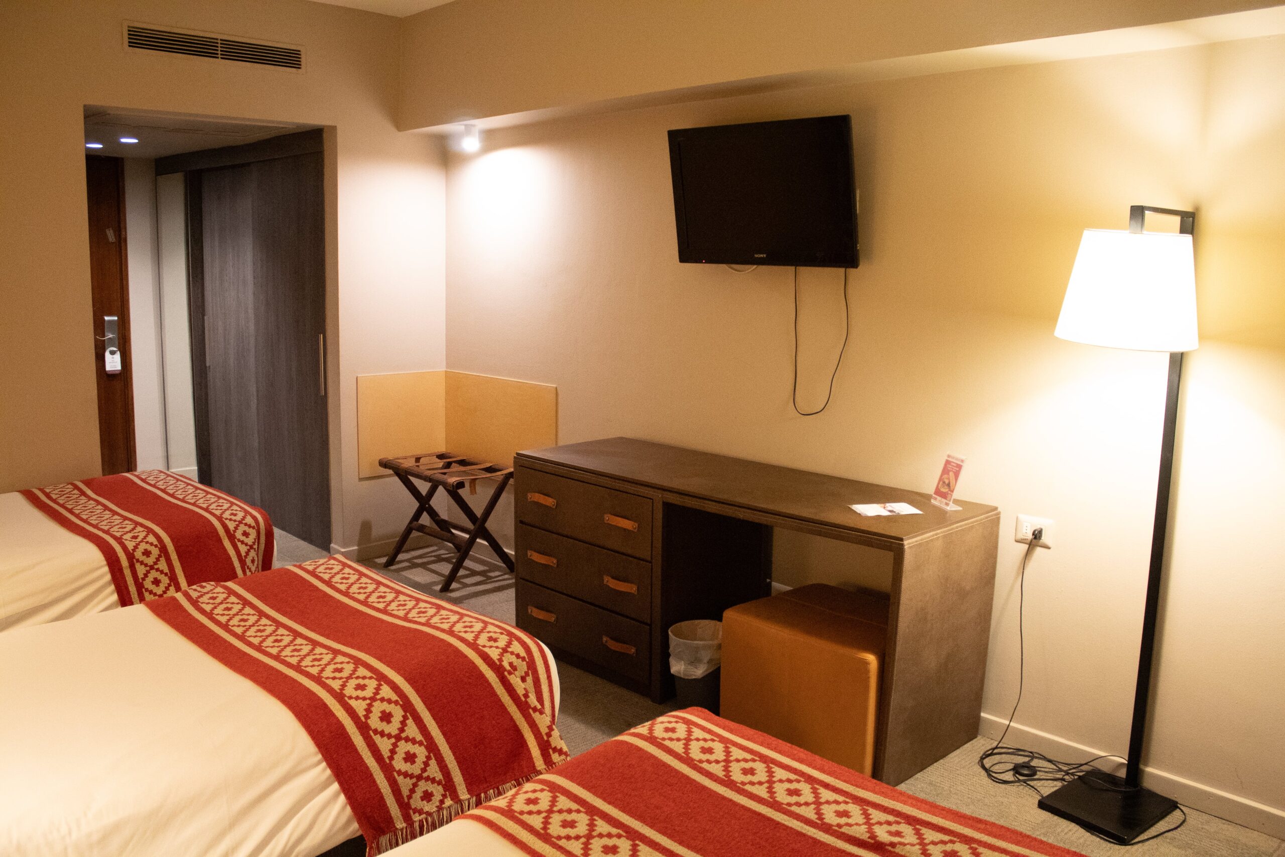 Hotel Almacruz Triple